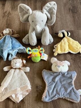 Baby Toy Lot Gund Animated Elephant Plush Singing Burt’s Stuffed Animal Lovey #I